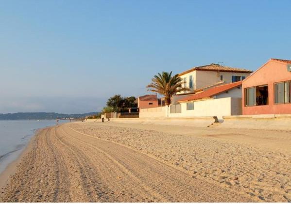 Maisonnette Climatisee A 35M De La Plage De La Capte Hyeres Βίλα Εξωτερικό φωτογραφία